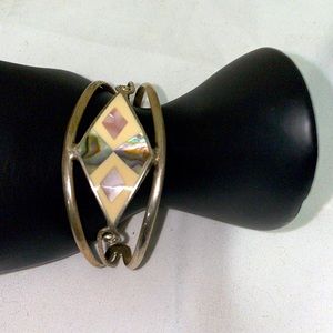 Alpaca Mexico silver cuff bracelet with abalone.